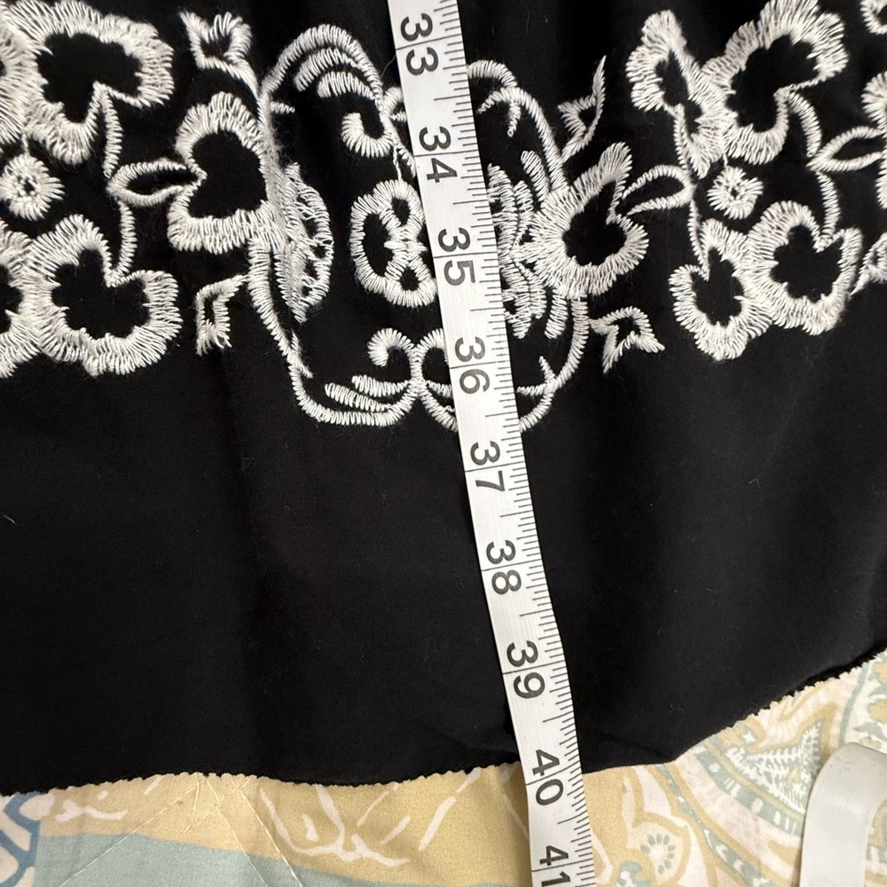 Old Navy Embroidered V Neck Swing Tiered Dress Black Medium Tall - Picture 8 of 10